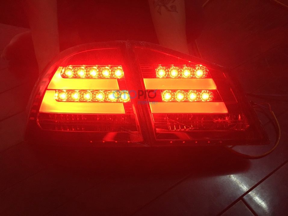 Đèn hậu LED cho Civic 06-09 mẫu đỏ khói