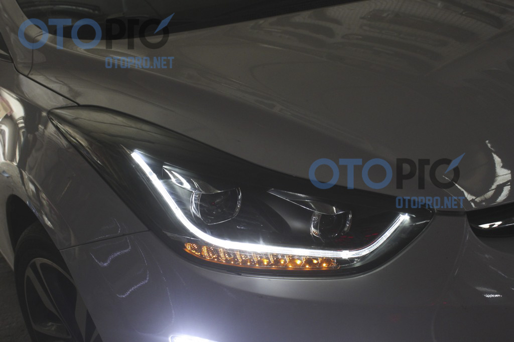 Đèn pha độ LED nguyên bộ cho xe Hyundai Elantra 2012-2014