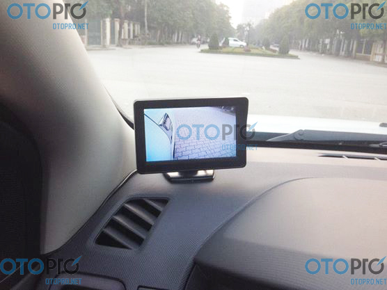 Màn hình Taplo đứng 3.5 inch, 4.3 inch cho xe Hyundai i10
