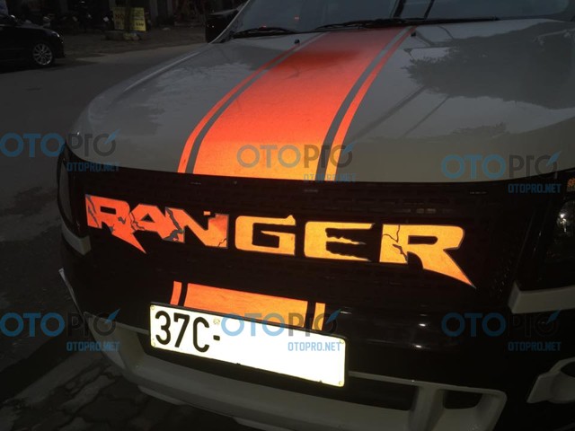 Mặt ca lăng độ cho xe Ford Ranger 2013-2015