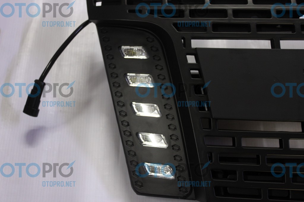 Mặt ca lăng độ có đèn LED cho xe Ford Ranger 2013-2015