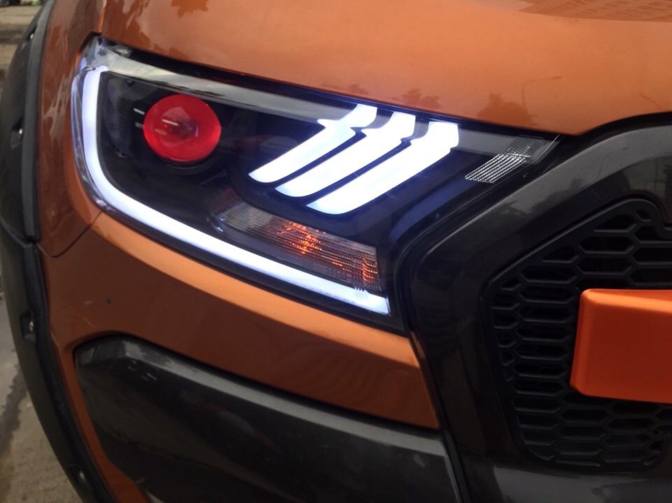 Đèn pha độ LED nguyên bộ cho xe Ford  Ranger 2017 mẫu Mustang