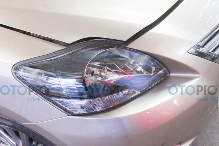 Độ Bi mini Projector H4 cho Toyota Vios 2013